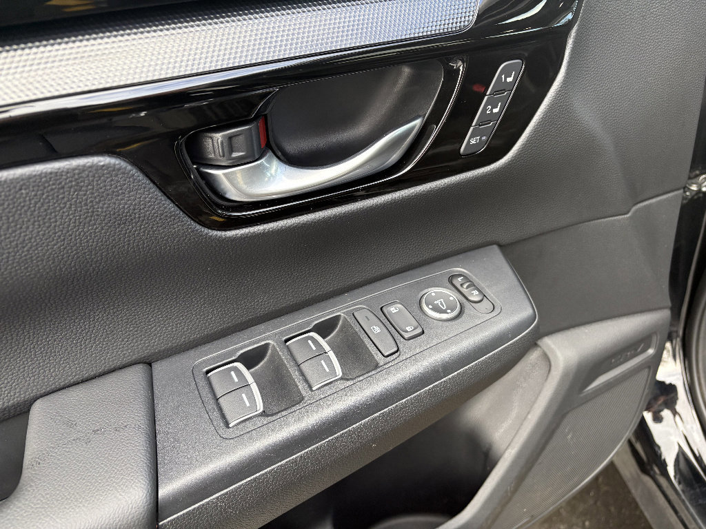 Used 2023 Honda CR-V Sport Touring image 15