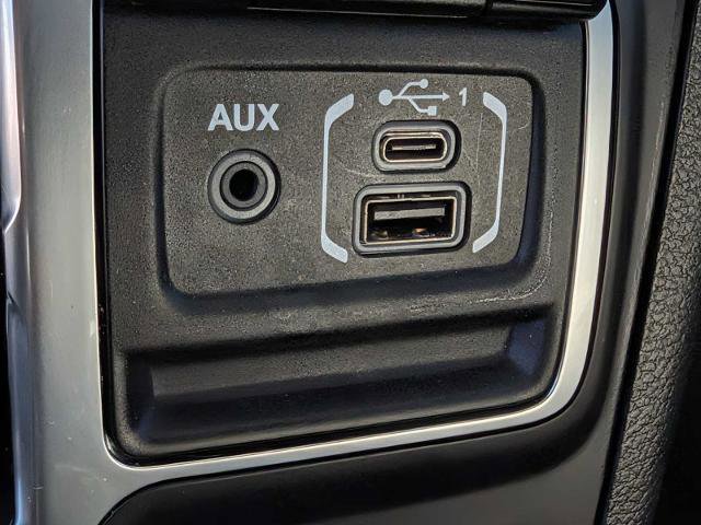 Used 2023 Jeep Gladiator Mojave w/ Cold Weather Group AWD/4WD image 24