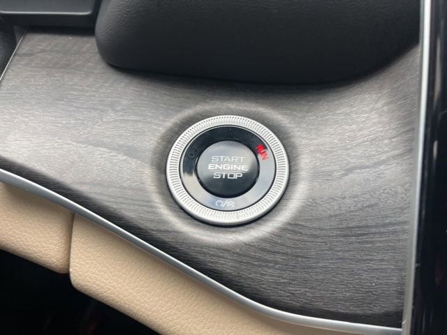 Used 2024 Jeep Grand Cherokee L Limited image 26