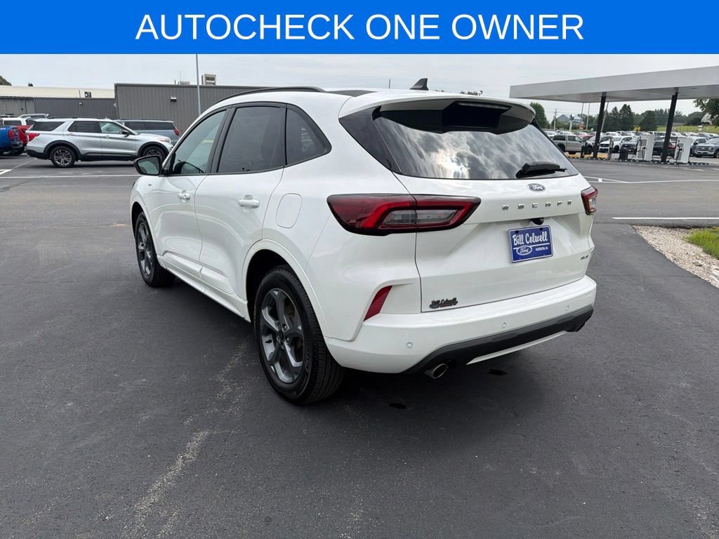 Certified 2023 Ford Escape ST-Line w/ Tech Pack #1 AWD/4WD image 6