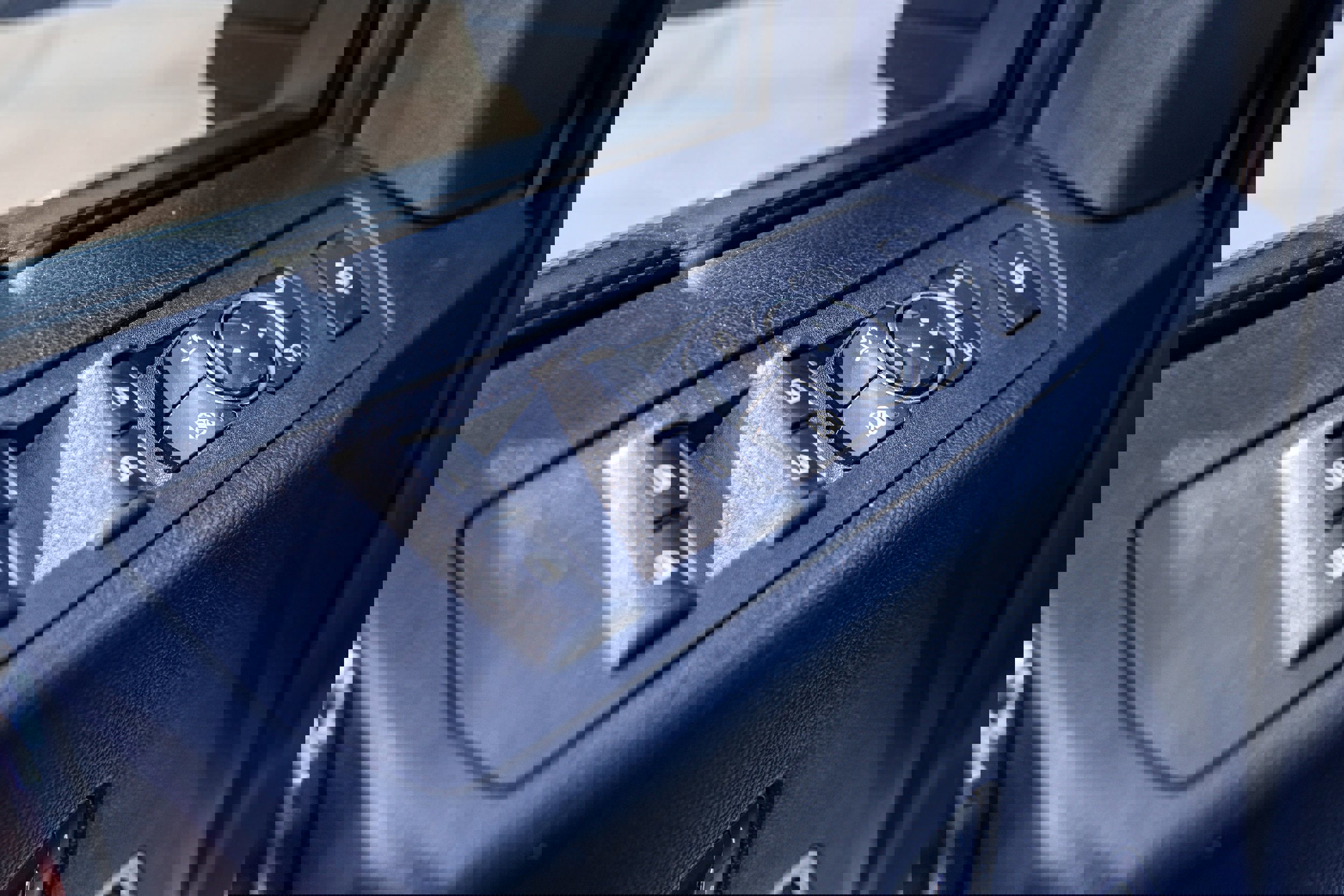 Certified 2017 Ford F350 Platinum w/ Platinum Ultimate Package image 10