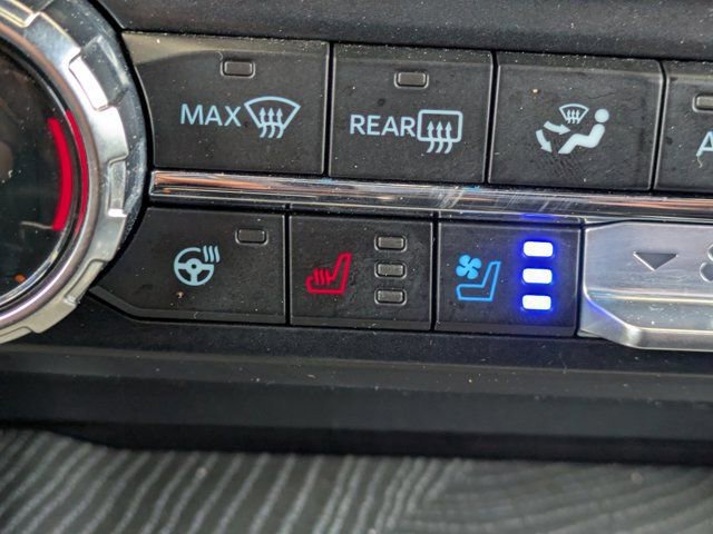 Certified 2023 Ford F150 Platinum w/ Equipment Group 701A High image 31