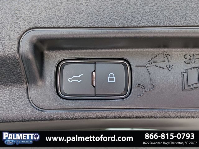 Certified 2025 Ford Explorer Platinum w/ Ultimate Package AWD/4WD image 13