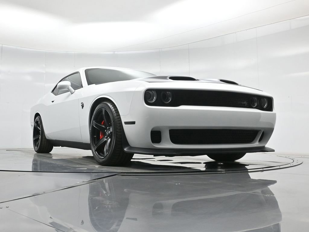 Used 2019 Dodge Challenger SRT Hellcat w/ Laguna Leather Package image 5