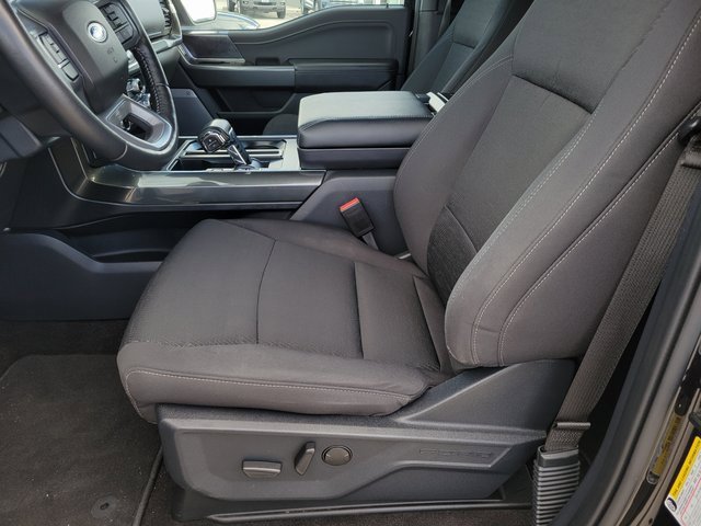 Certified 2022 Ford F150 XLT w/ Equipment Group 302A High image 6