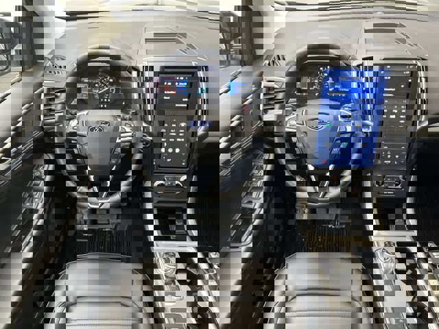 Certified 2024 Ford Edge SEL w/ Convenience Package image 17