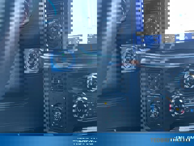 Certified 2022 Ford F150 Lariat w/ Equipment Group 502A High image 38