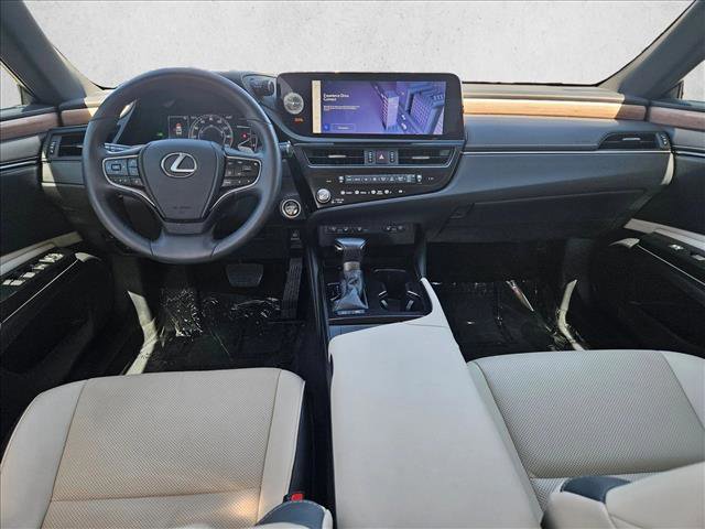 Used 2023 Lexus ES 300h w/ Premium Package FWD image 17