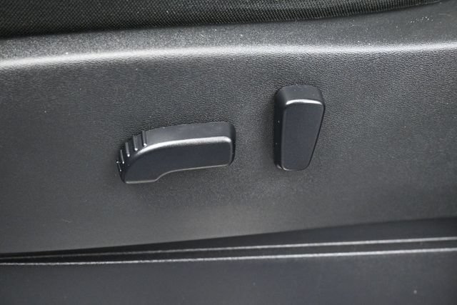 Used 2023 Nissan Frontier PRO-4X w/ Pro Convenience Package AWD/4WD image 13