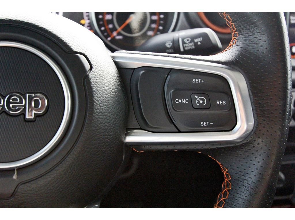 Used 2023 Jeep Gladiator Mojave image 20