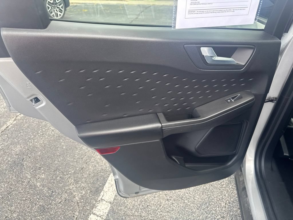 Certified 2020 Ford Escape SEL FWD image 30