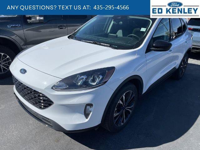 Certified 2022 Ford Escape SEL w/ SEL Stealth AWD Package image 2