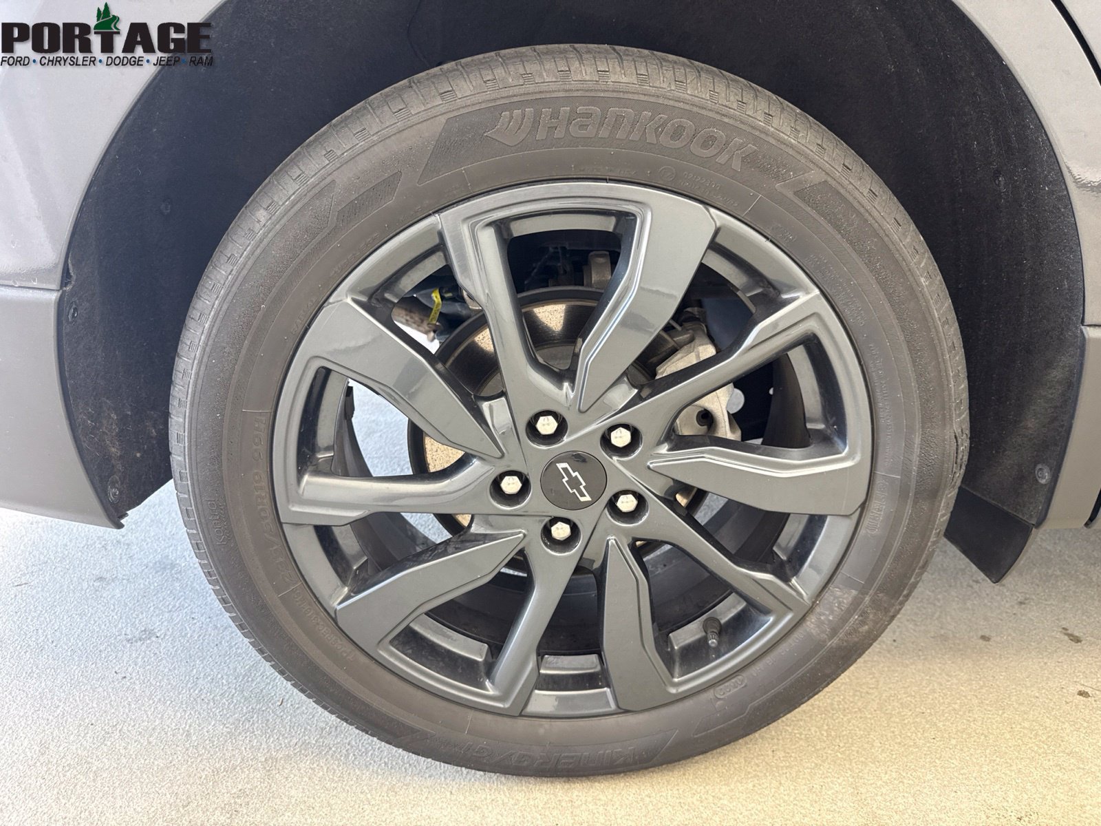 Used 2022 Chevrolet Equinox RS w/ RS Leather Package AWD/4WD image 43
