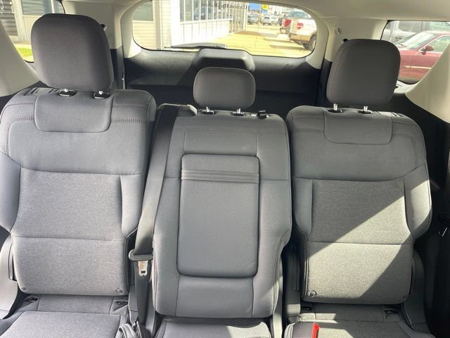 Certified 2025 Ford Explorer Active RWD image 24