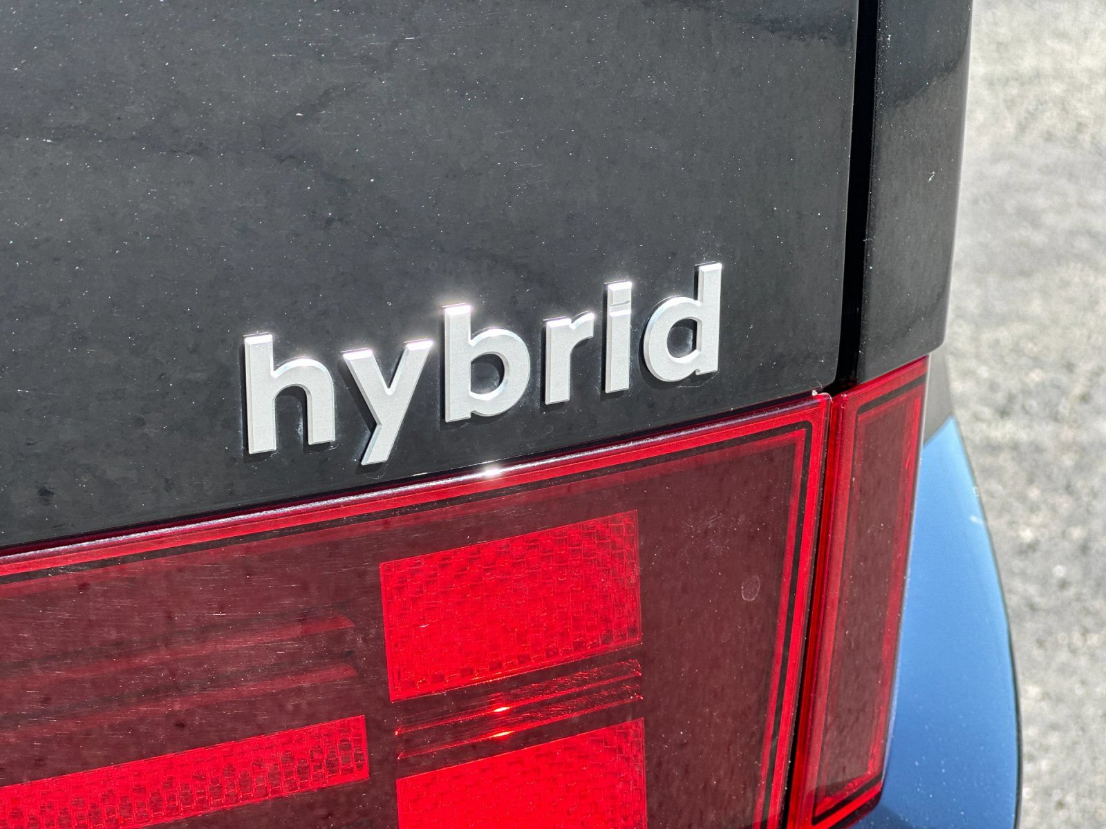 Used 2025 Hyundai Santa Fe SEL FWD image 39