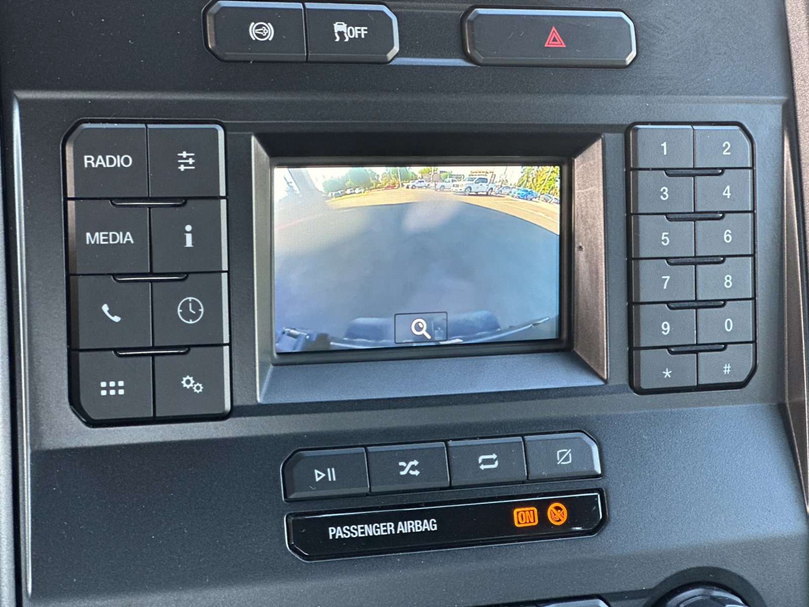 Certified 2022 Ford F350 XL w/ Power Equipment Group image 19