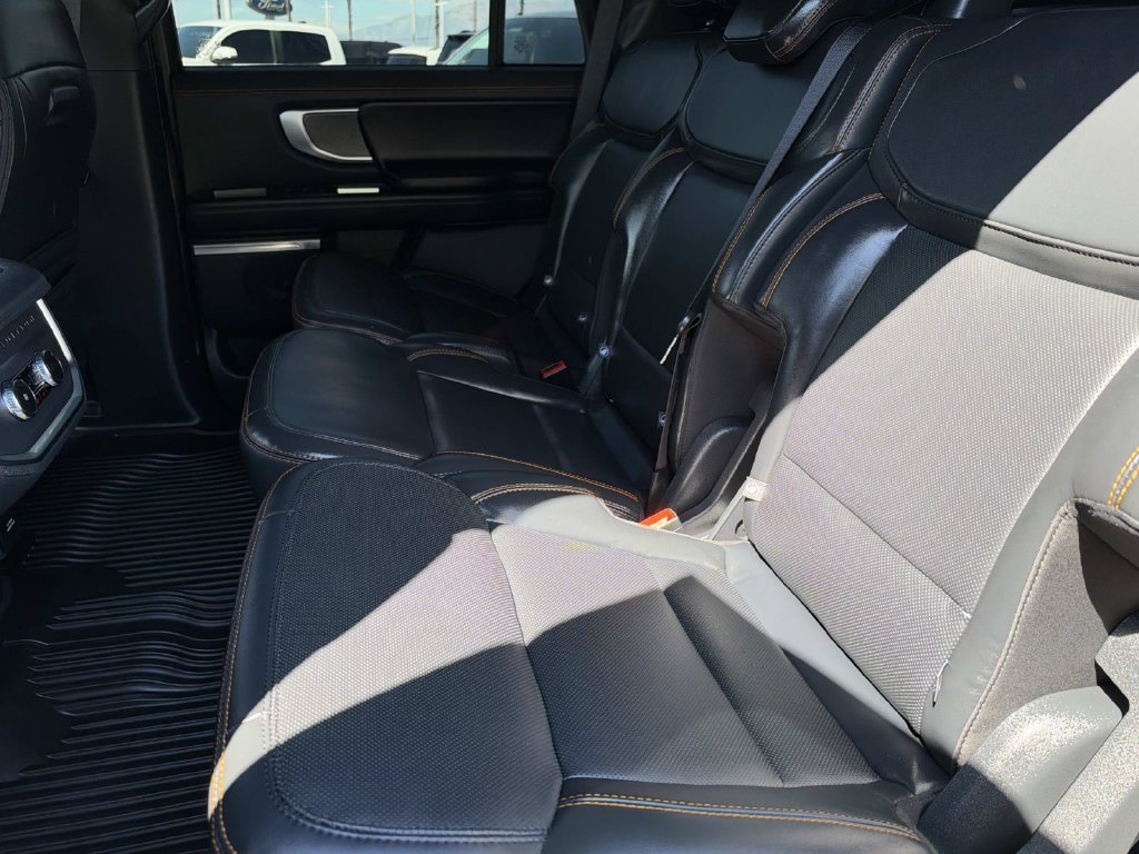 Certified 2025 Ford Expedition Tremor AWD/4WD image 18