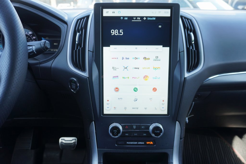 Certified 2023 Ford Edge ST-Line image 13