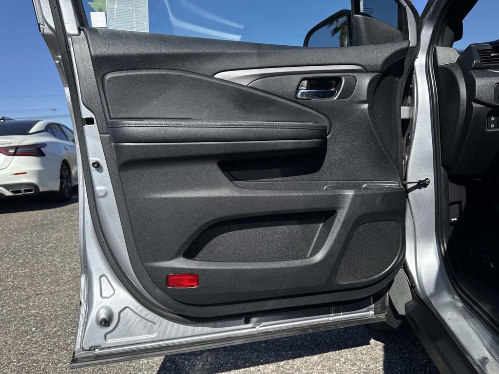 Used 2020 Honda Passport Sport image 18