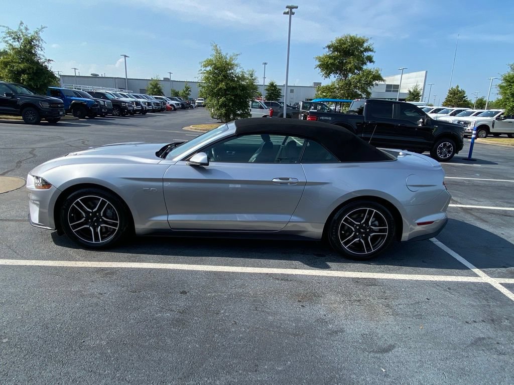 Certified 2022 Ford Mustang GT Premium w/ Equipment Group 401A RWD image 4