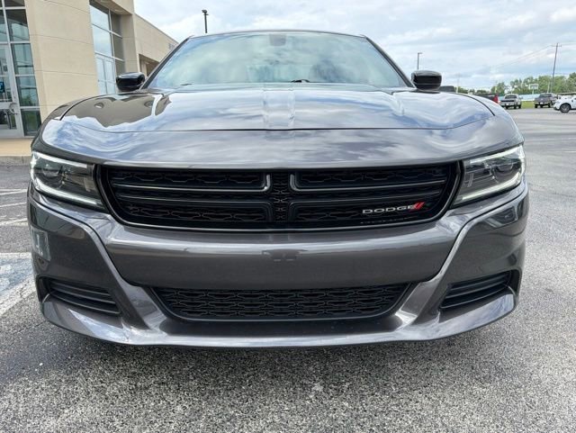 Used 2023 Dodge Charger SXT RWD image 2