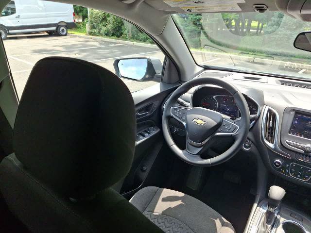 Used 2024 Chevrolet Equinox LT FWD image 15
