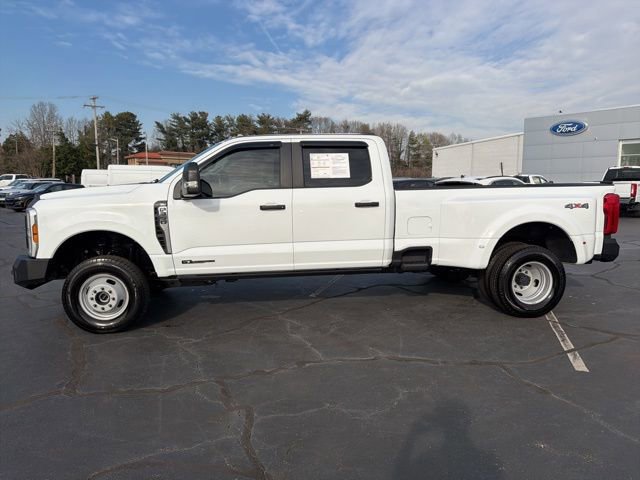 Certified 2025 Ford F350 XL w/ XL Driver Assist Package image 2