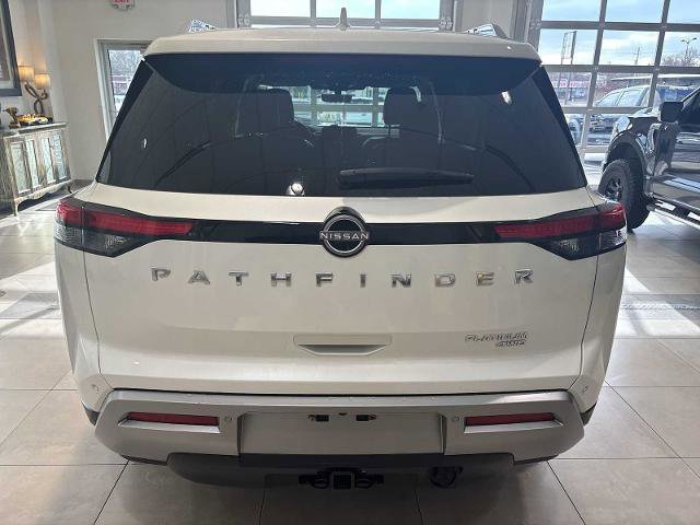 Used 2023 Nissan Pathfinder Platinum AWD/4WD image 4