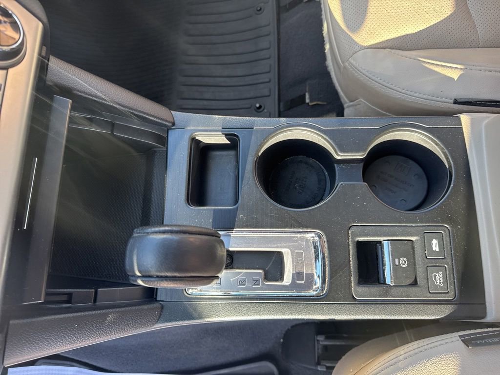 Used 2017 Subaru Outback 3.6R Limited image 30