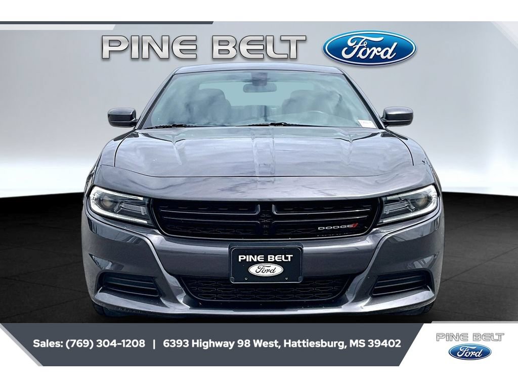 Used 2021 Dodge Charger SXT RWD image 3