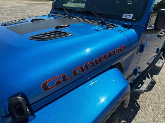 Used 2023 Jeep Gladiator Sport AWD/4WD image 29