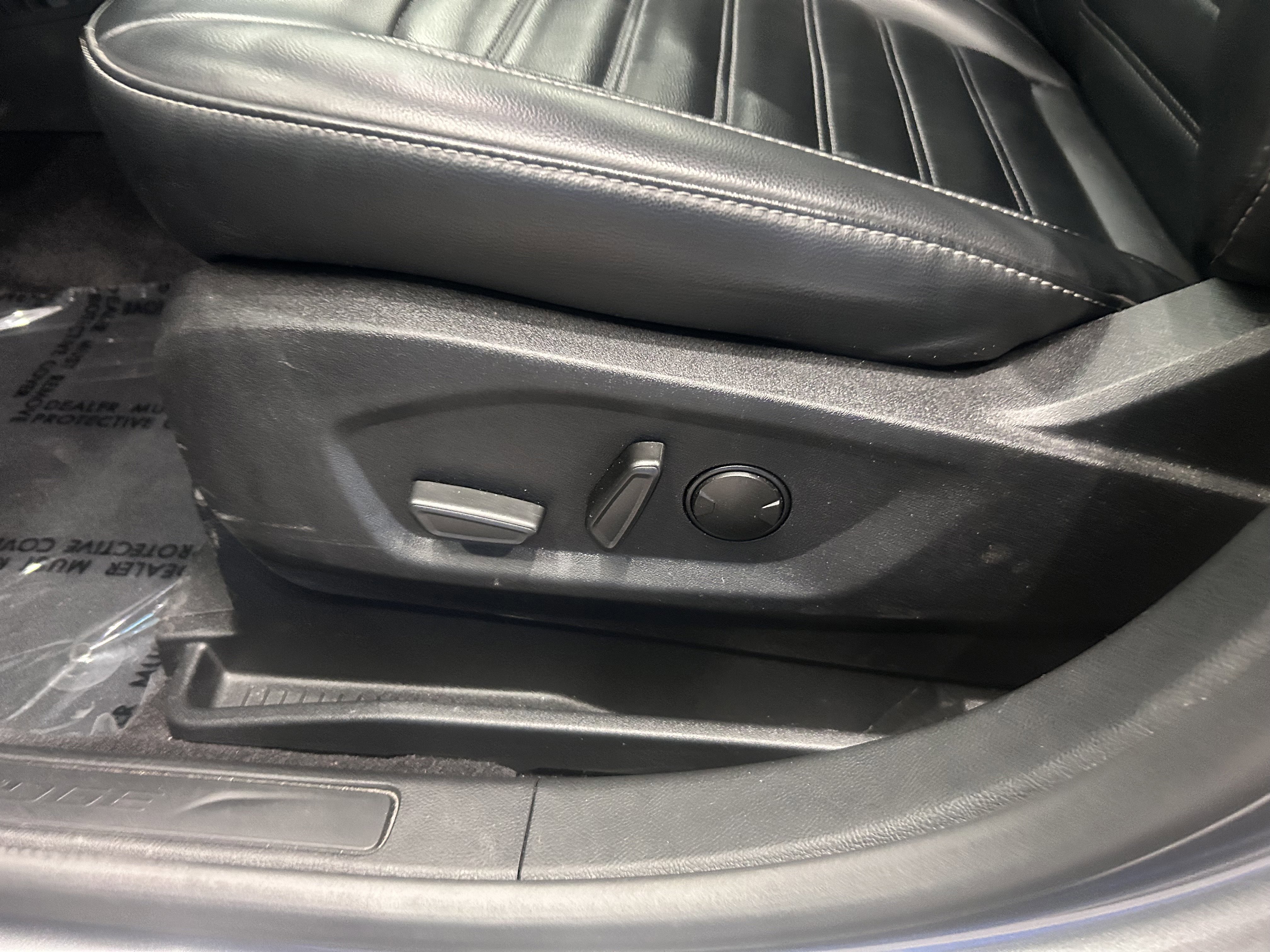 Certified 2024 Ford Edge SEL image 16