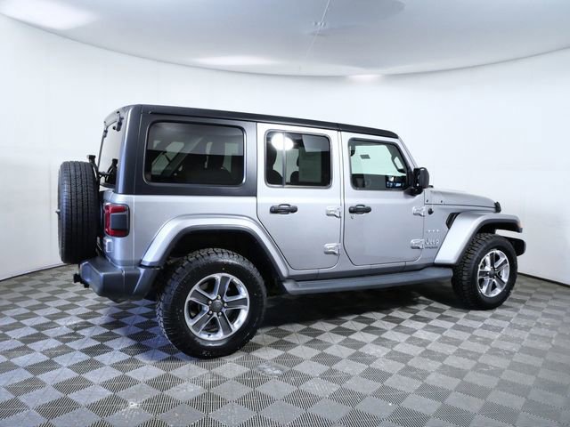 Used 2018 Jeep Wrangler Unlimited Sahara AWD/4WD image 4