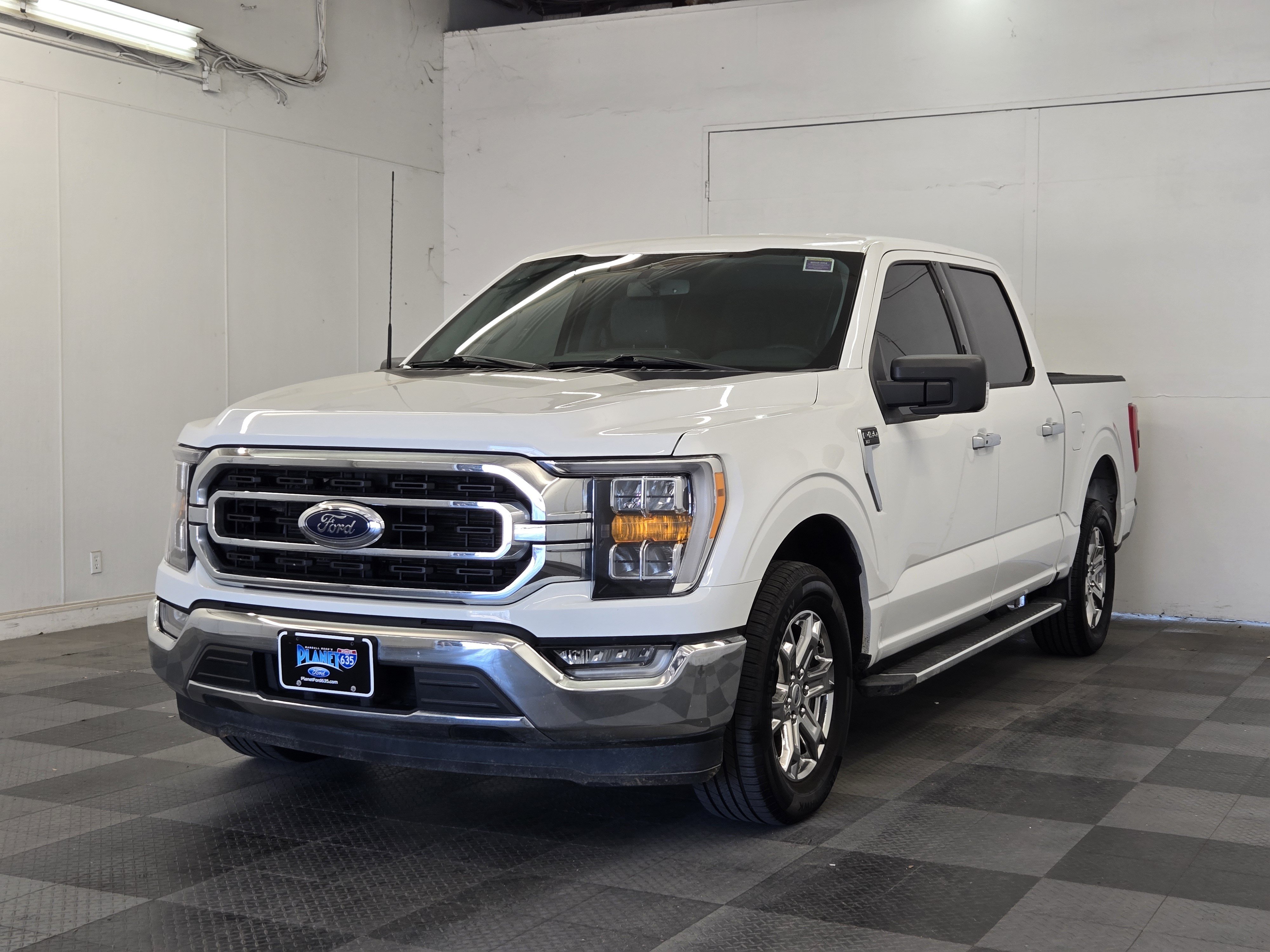 Certified 2023 Ford F150 XLT w/ Equipment Group 302A High RWD image 4