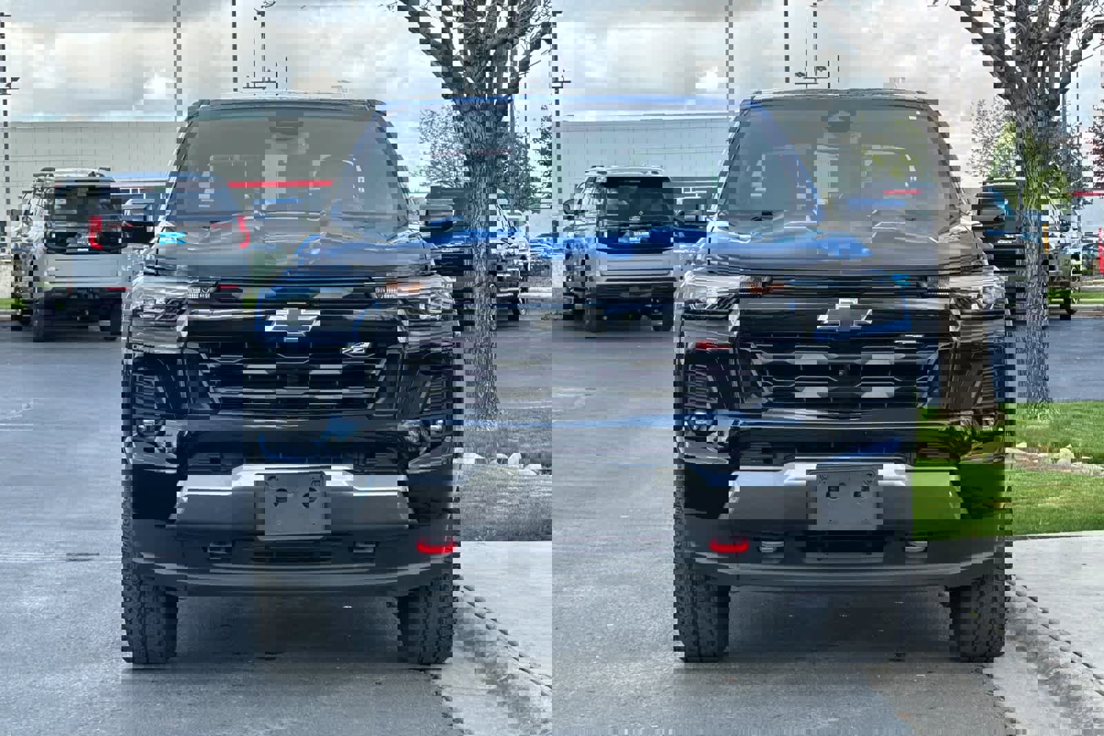 Used 2024 Chevrolet Colorado Z71 w/ Z71 Convenience Package 2 image 8