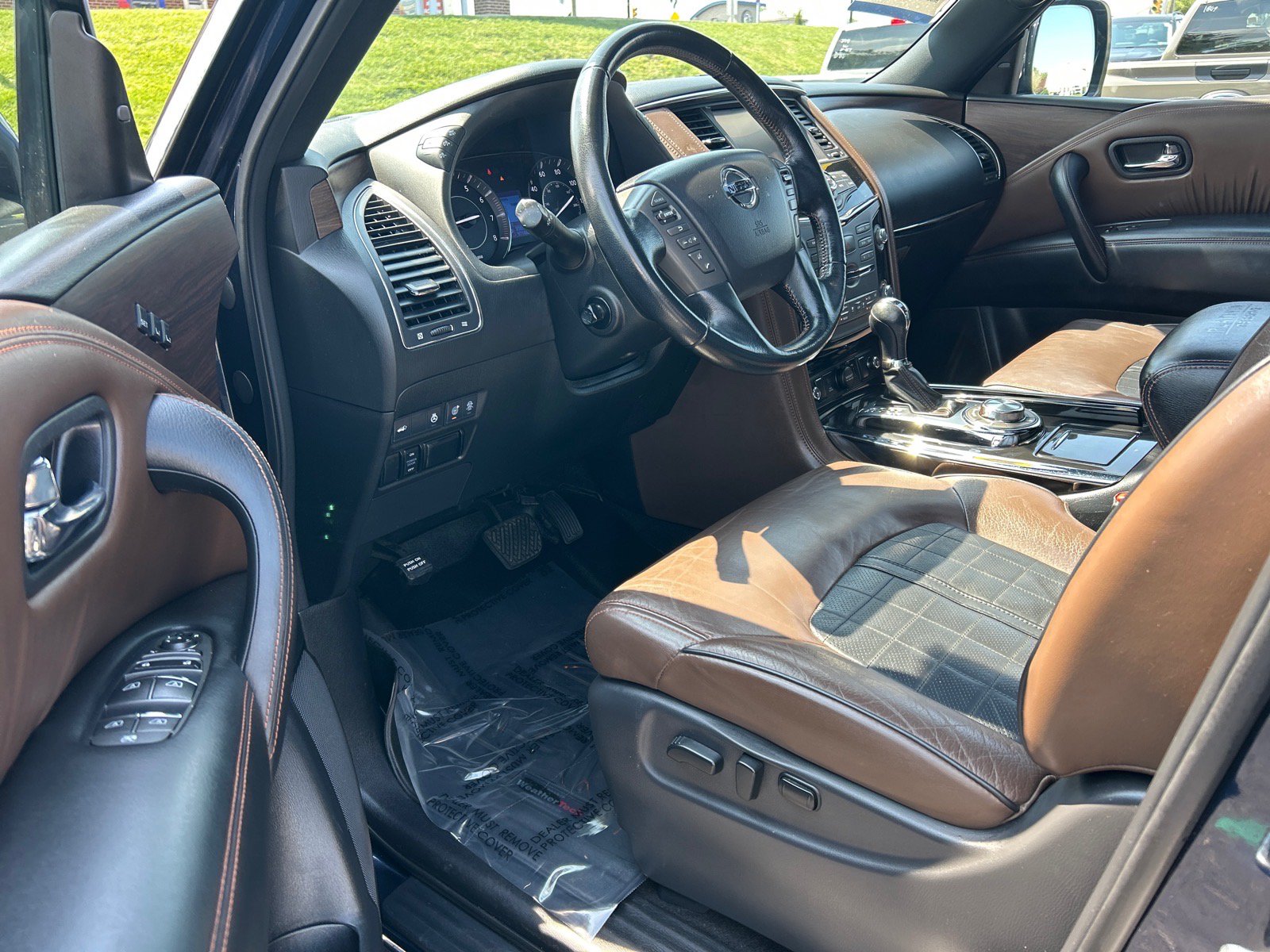 Used 2020 Nissan Armada Platinum w/ Platinum Reserve Package AWD/4WD image 6