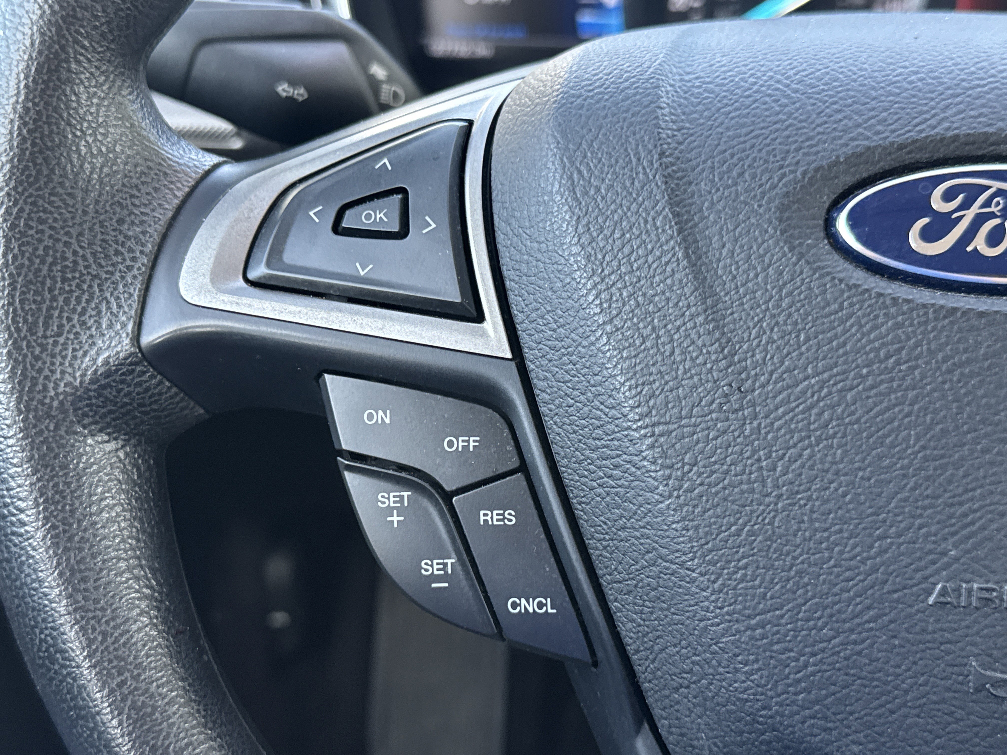 Certified 2017 Ford Fusion SE w/ Fusion SE Technology Package FWD image 16