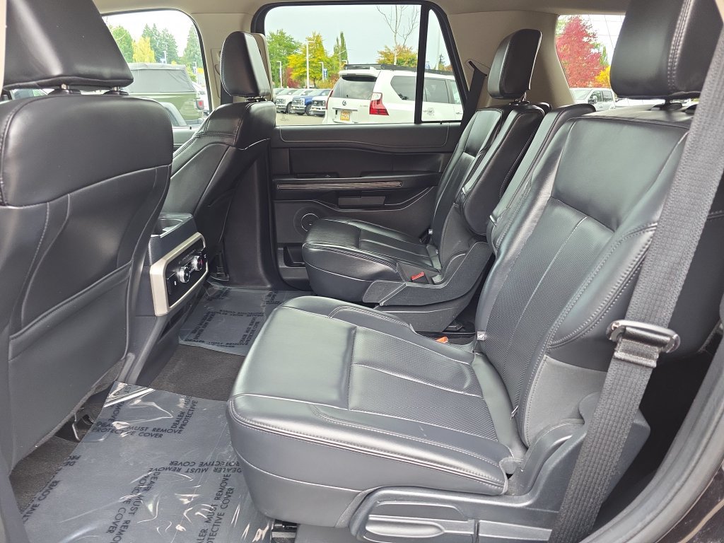 Certified 2024 Ford Expedition XLT AWD/4WD image 32