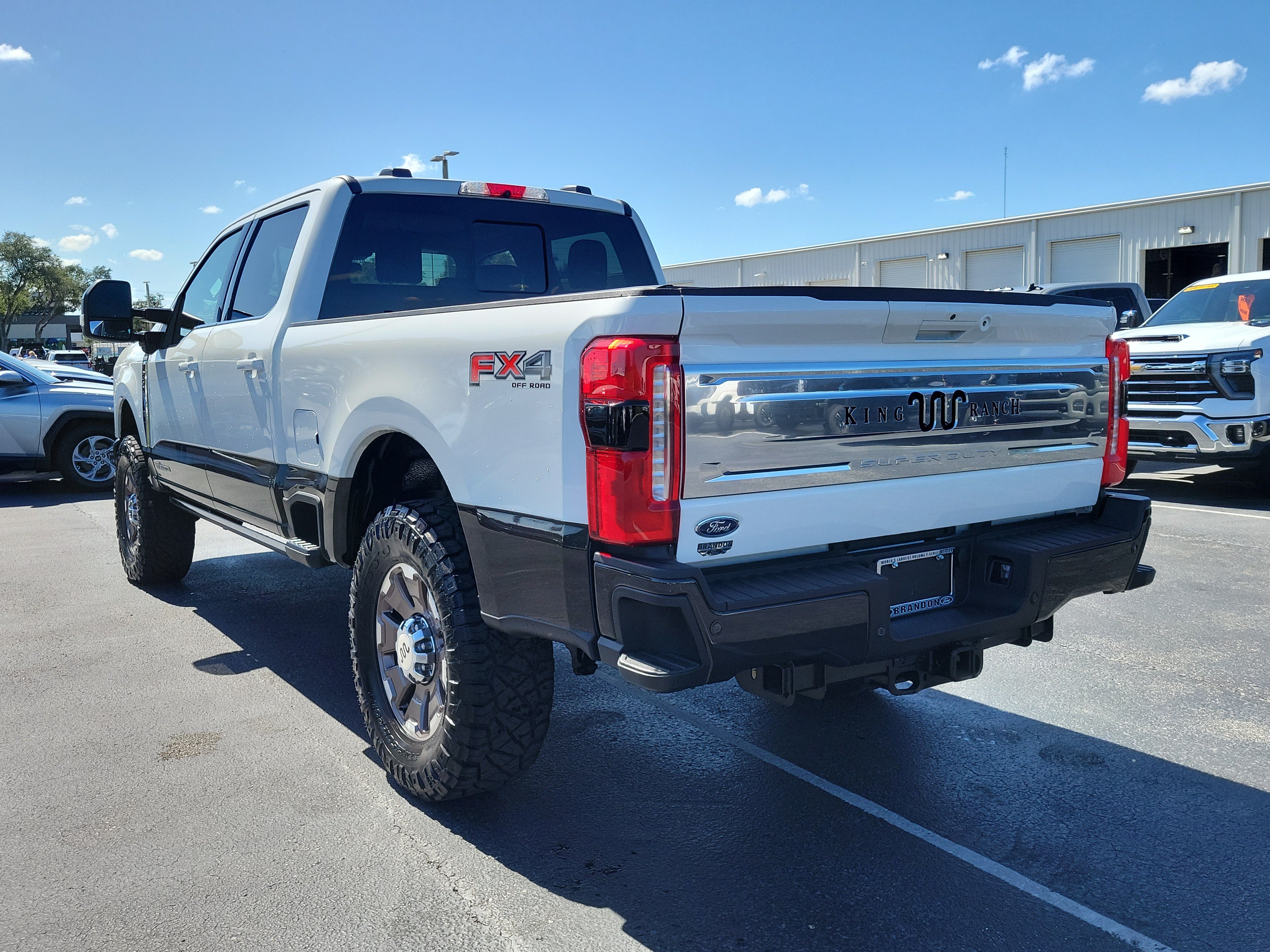 Certified 2025 Ford F250 King Ranch w/ FX4 Off-Road Package AWD/4WD image 7