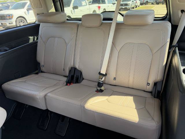 Certified 2024 Ford Expedition Limited RWD image 33
