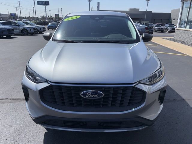 Certified 2024 Ford Escape Active AWD/4WD image 19