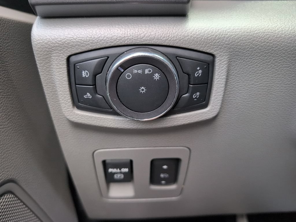 Certified 2019 Ford F150 XLT w/ Equipment Group 302A Luxury AWD/4WD image 25