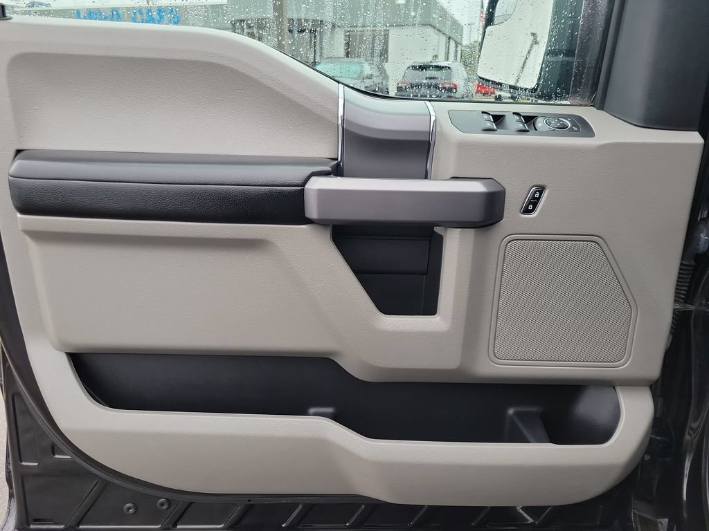 Certified 2019 Ford F150 XLT w/ Equipment Group 302A Luxury AWD/4WD image 18