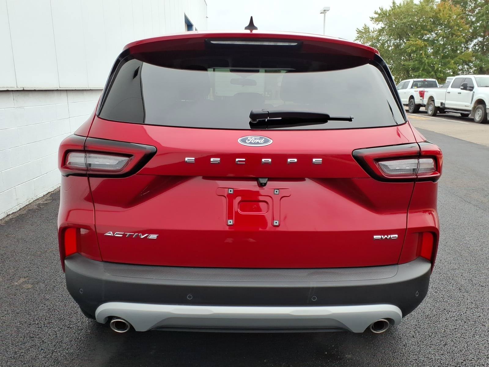 Certified 2025 Ford Escape Active w/ Tech Pack #1 AWD/4WD image 5