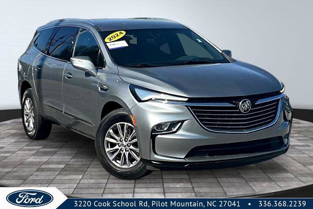 Used 2024 Buick Enclave Premium FWD image 1