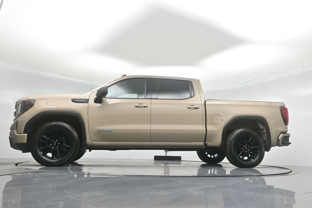 Used 2022 GMC Sierra 1500 Elevation image 24