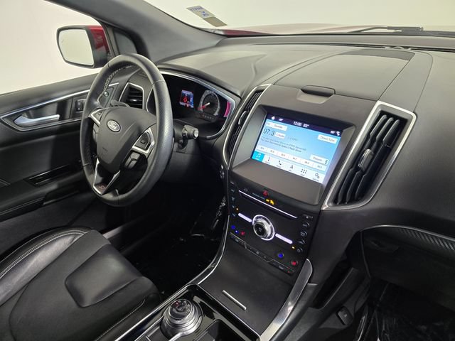 Certified 2019 Ford Edge ST w/ Equipment Group 401A AWD/4WD image 10