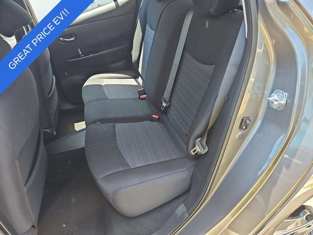 Used 2019 Nissan Leaf SV w/ SV Technology Package FWD image 14