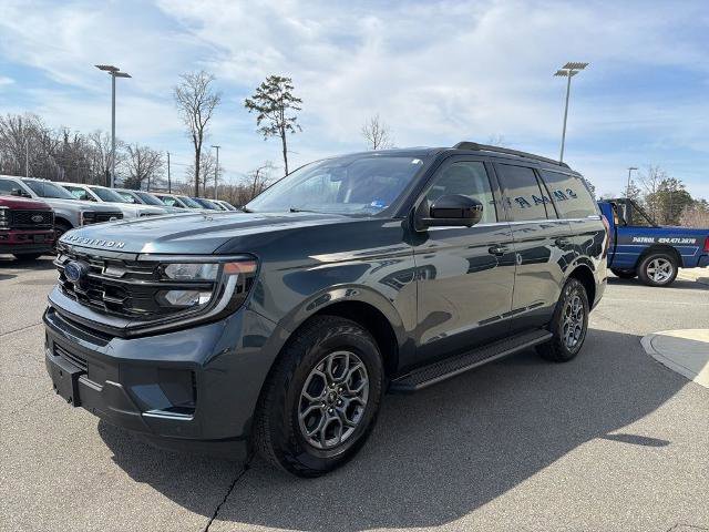 Certified 2025 Ford Expedition Active AWD/4WD image 8