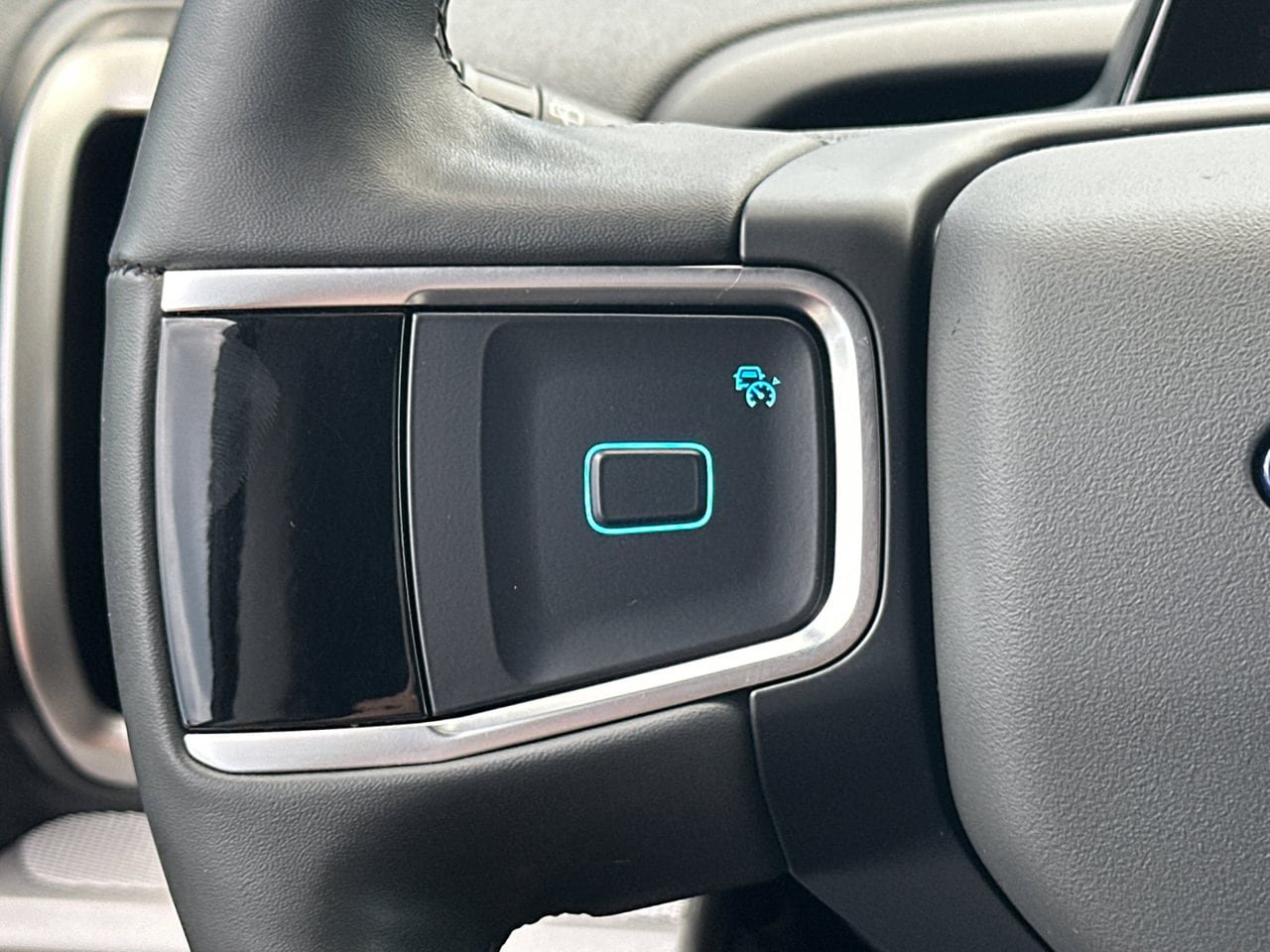 Certified 2025 Ford Expedition Max Active RWD image 27